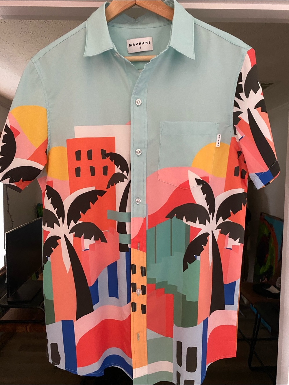 MAVRANS Men’s Mint Tropical Print Short Sleeve Button-Down Shirt
